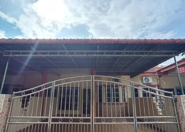 Khaafi Homestay Seri Iskandar